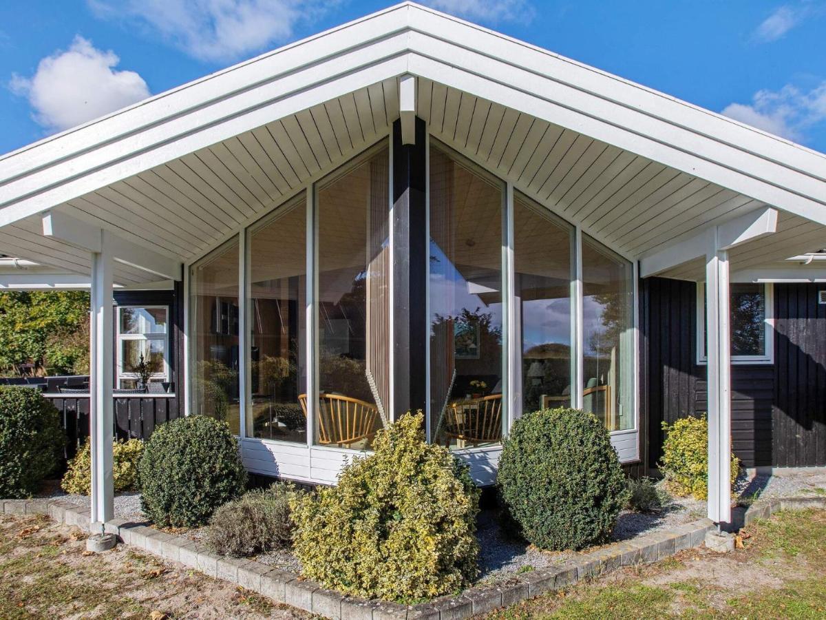 10 Person Holiday Home In Idestrup Boto By Экстерьер фото